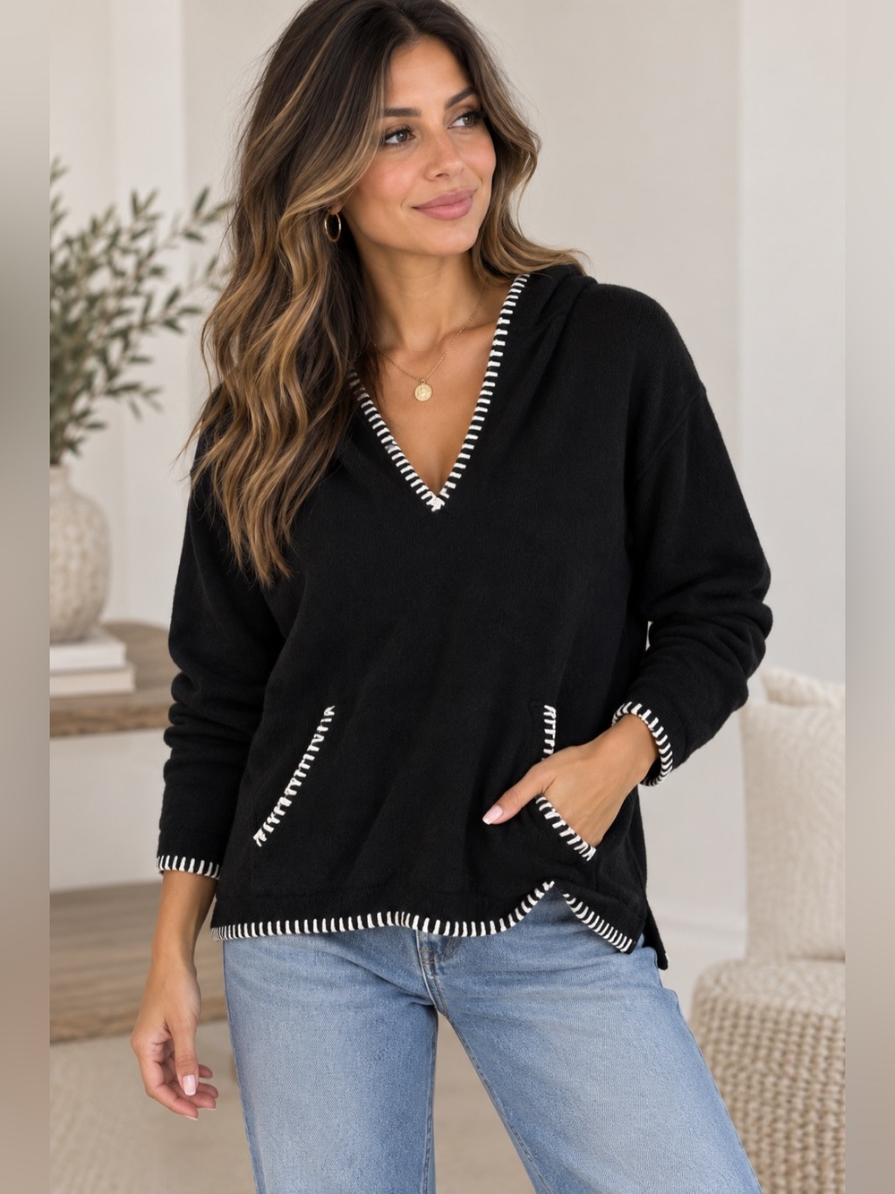 MILA Milano Black & White Uktra Soft Hoodie Sweater M